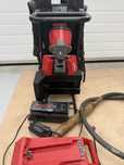 Vibrator de beton Milwaukee MXF CVBP