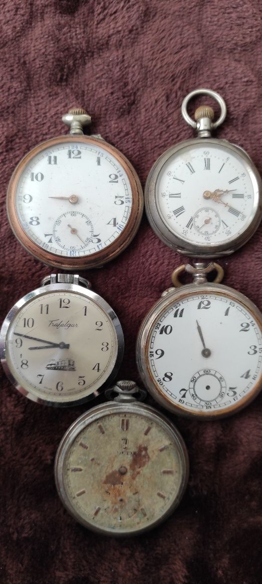 Стари часовници за части