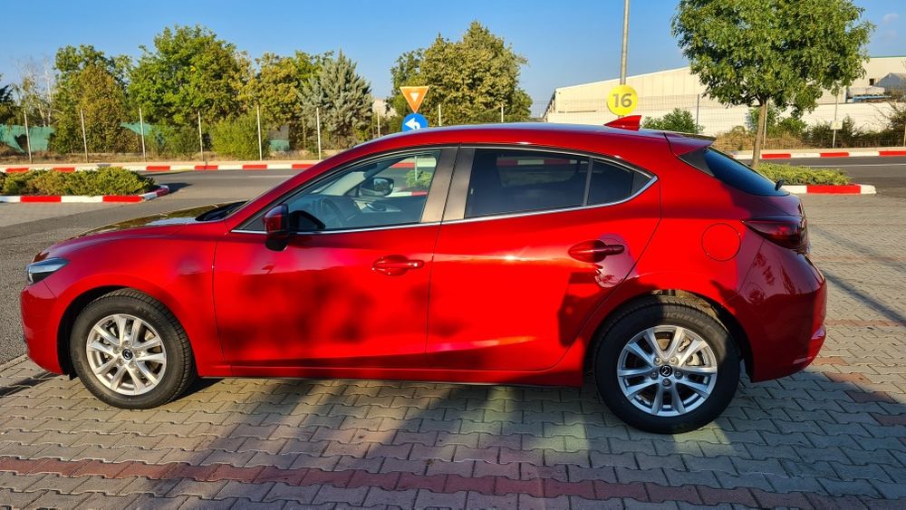 Mazda 3 hatchback