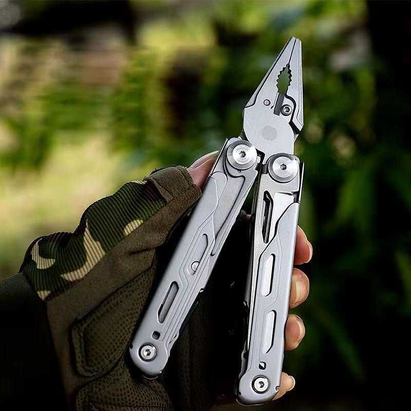 Къмпинг MultiTool - Клещи