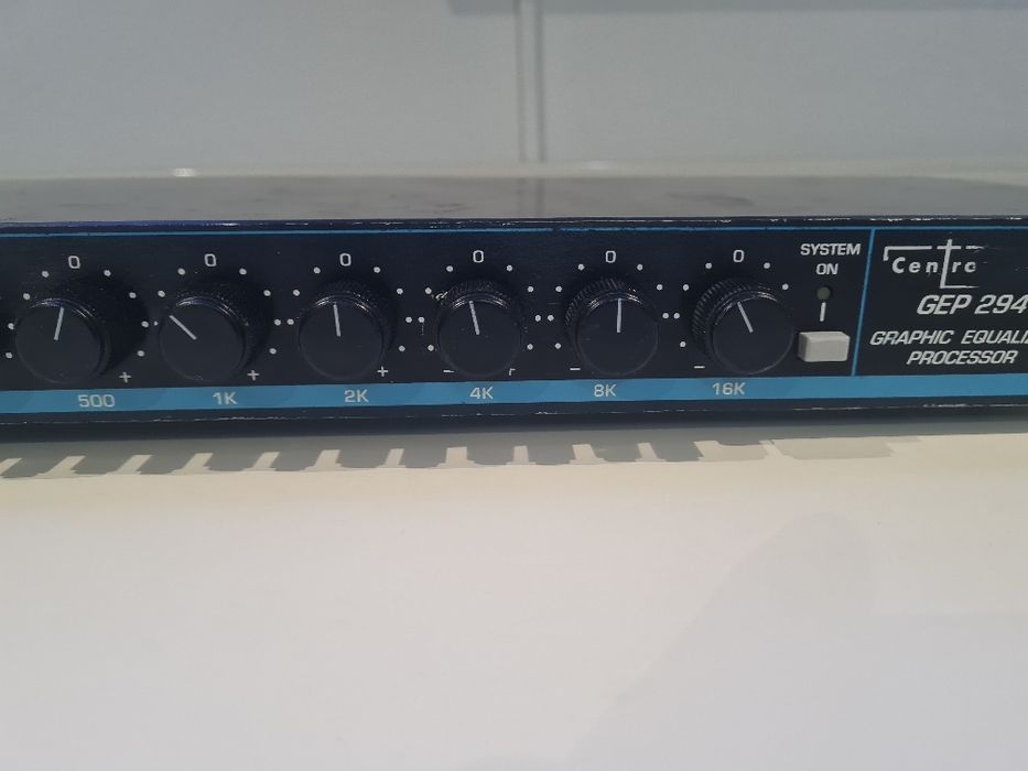Egalizator audio rack 1U