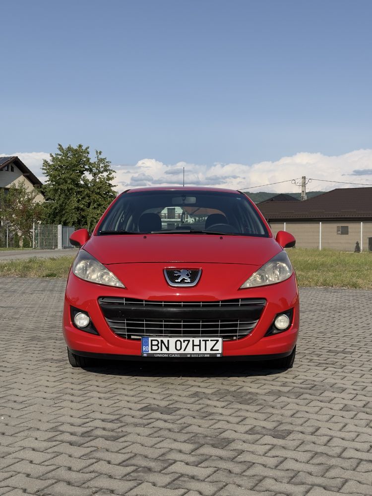 Peugeot 207 1.4hdi 2013