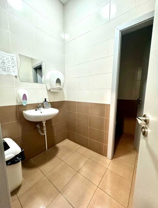 Дава се под наем Офис в с. Равно поле, Област София-област - 95 кв.м за 622.2 € - Снимка #7