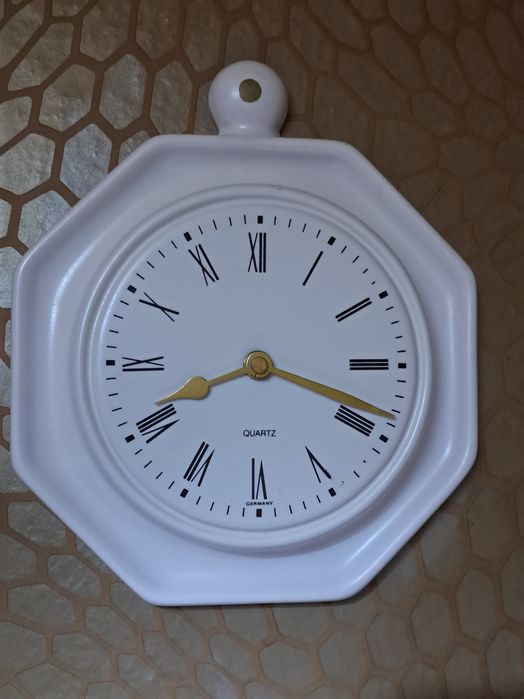 Стенен часовници порцеланов ретро