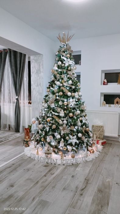 Brad Artificial de Crăciun