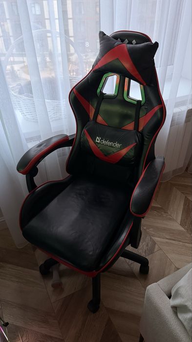 Продам кресло игровое / офисное