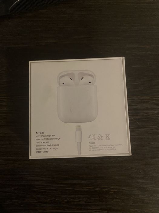 airpods 2 оригинал с коробкой чеком