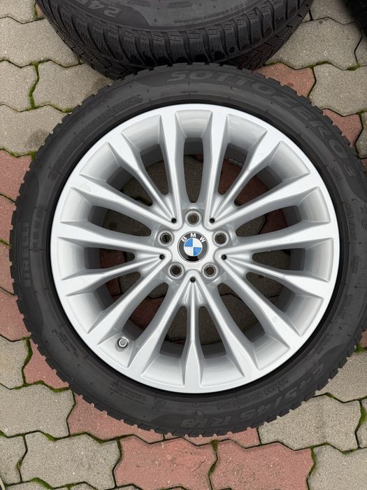 Jante de aluminiu originale BMW R18 cu cauciucuri bune de iarna