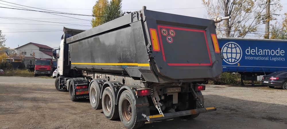 Vand asamblu volvo sau remorca albastra separat