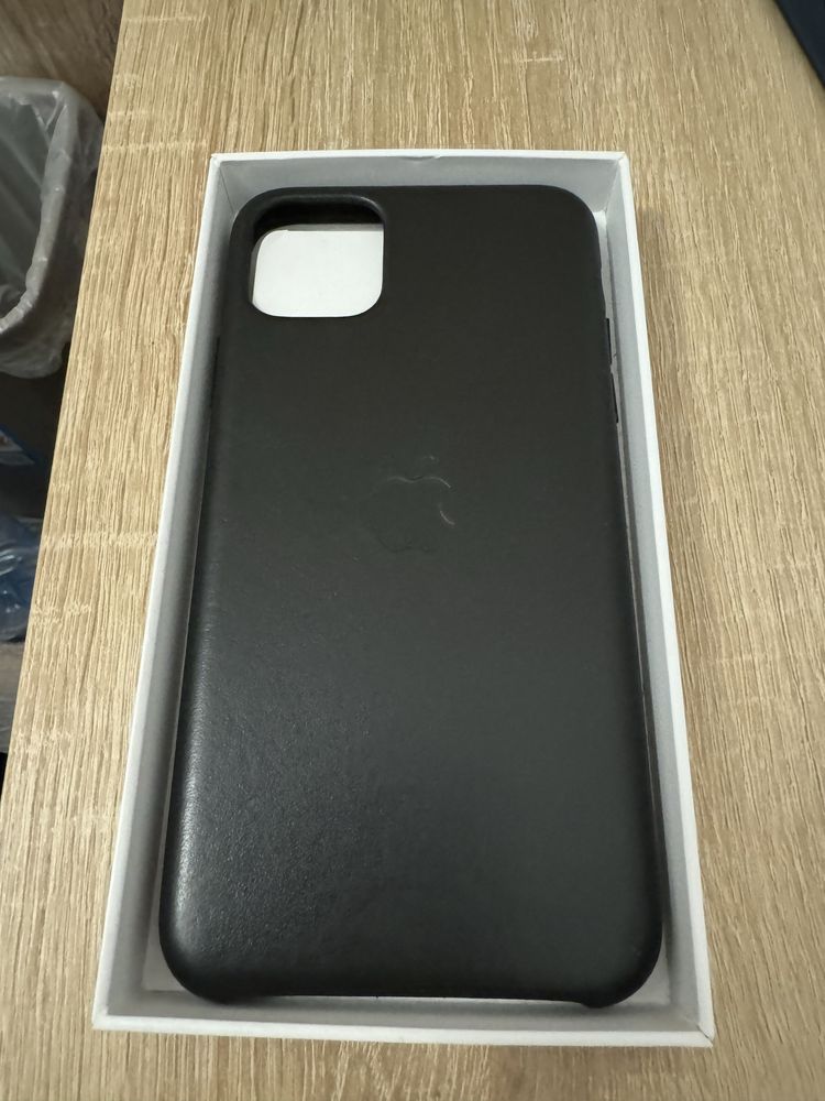 husa piele iphone 11 pro max originala