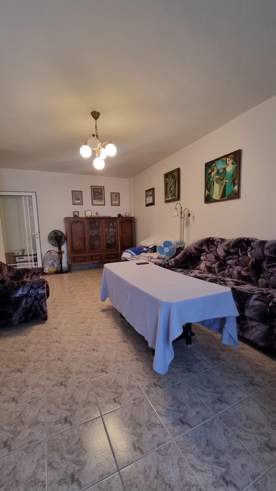 Продава се Двустаен апартамент в Варна, Чайка - 62 кв.м за 2581 €/кв.м - Снимка #8