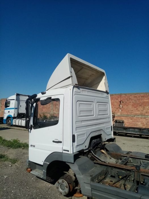 Paravant cabina Mercedes Atego