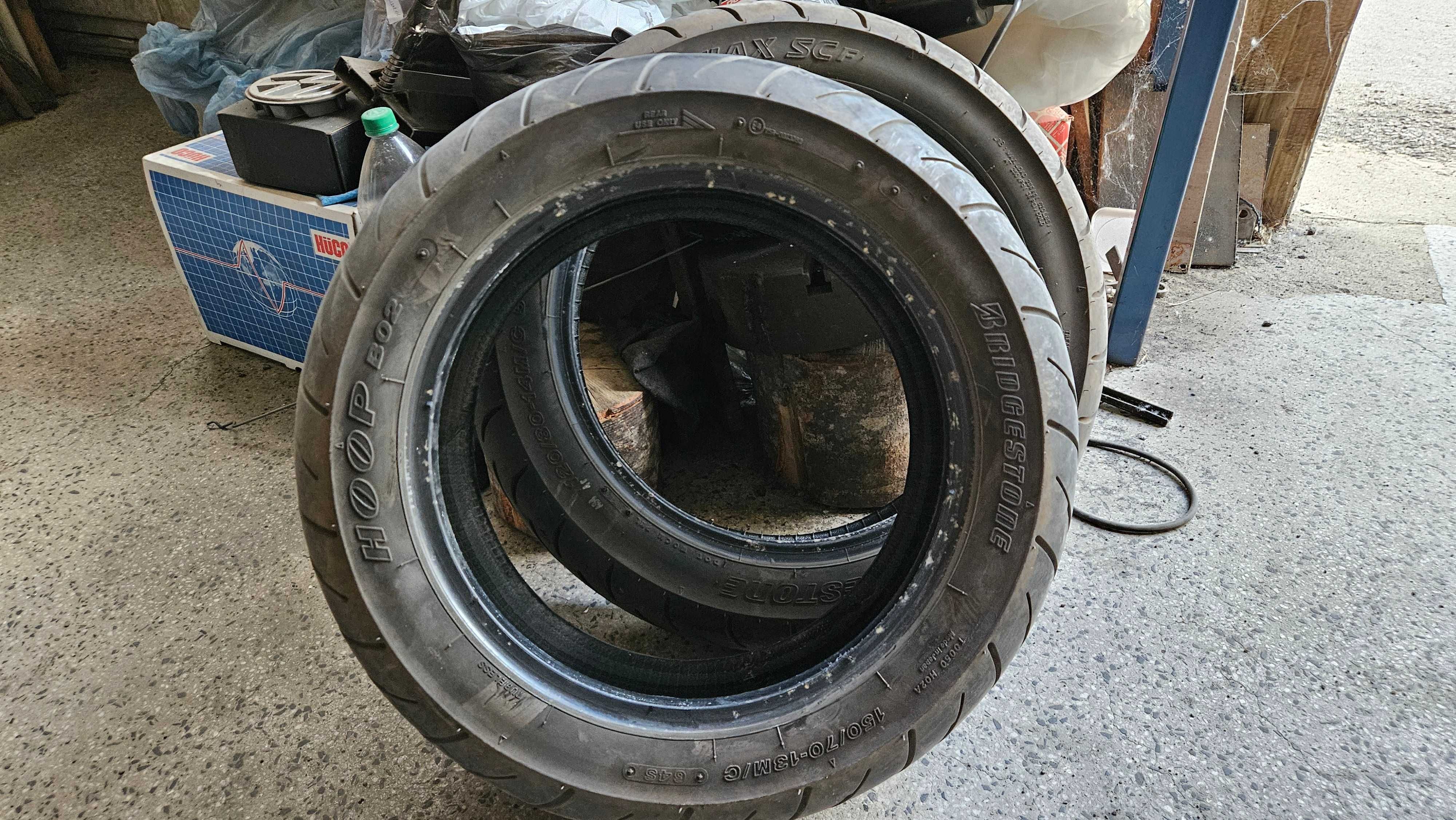 Комплект гуми Bridgestone за скутер Honda SilverWing FJS600