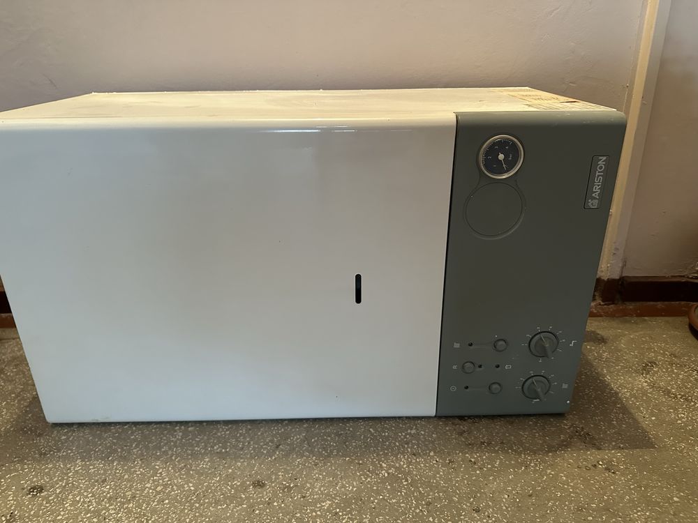 Centrala Ariston 2003