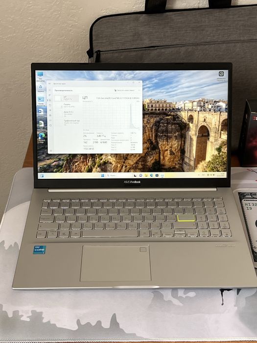 Asus Vivobook core i3 11th| 8gb| 256gb| ултьтрабук ноутбук для работы