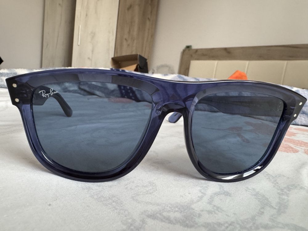 Ochelari RayBan albastri!