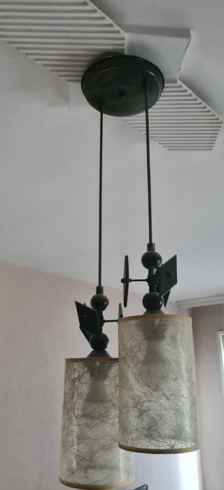 абажур с две осветителни тела