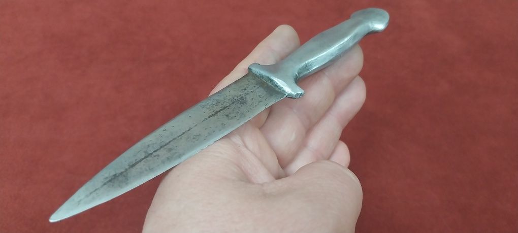 Старо скаутско ножче