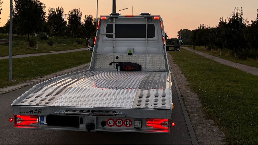 Mercedes sprinter 907 autoplatforma BA14 transport vehicule
