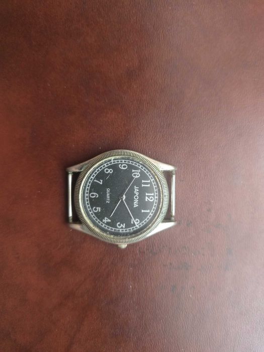 Vand ceas JAPONA QUARTZ black , vintage 1990's