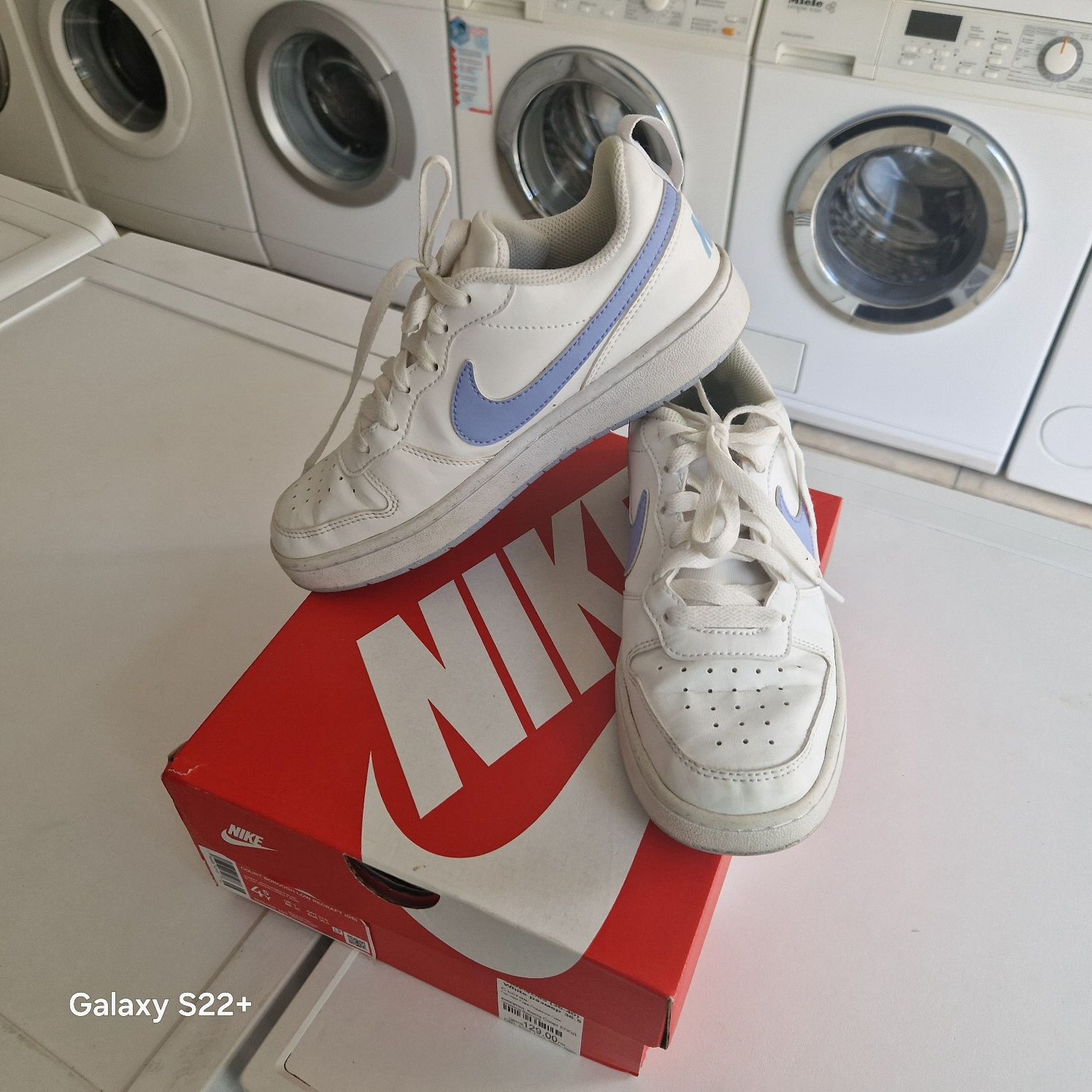 Дамски маратонки NIKE 36.5