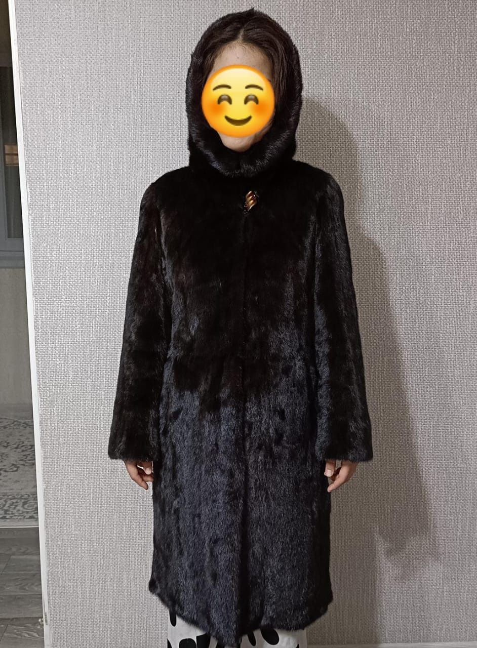 Продам норковую шубу