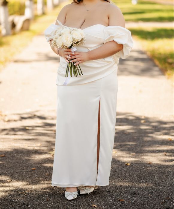 Vand rochie cununie civila/mireasa