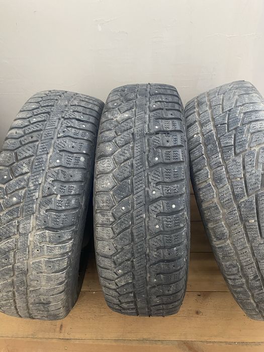 Шины зимний 4 шт