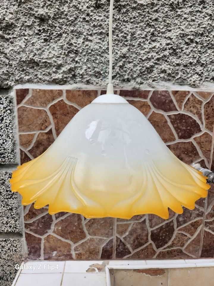 Лампа-абажур Много видове