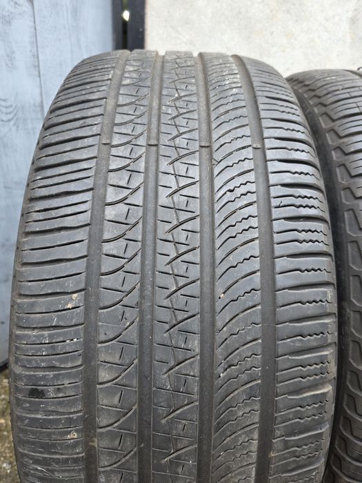 Vând patru anvelope all season pirelli  285 45 22 dot 4923