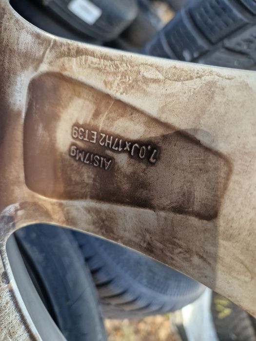 5×112мм. 225/50/17 цола Фолксваген модел 2013 г.