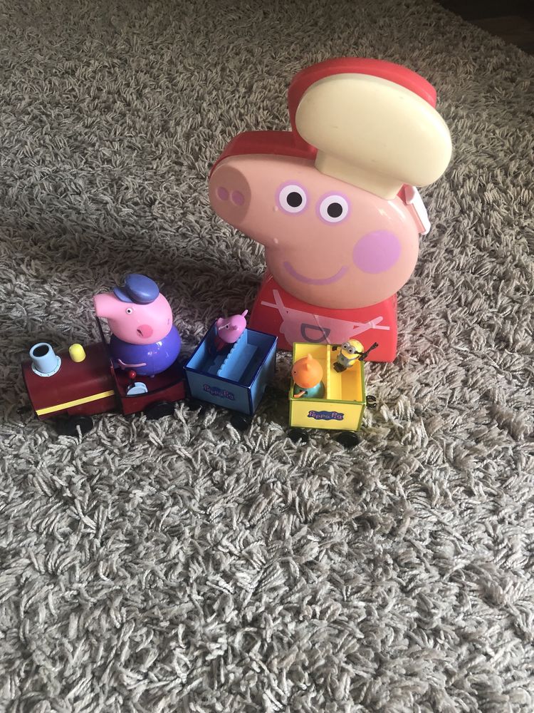 Peppa Pig Trenuletul lui Grandpa Pig+2 figurine+cutie Peppa Pig