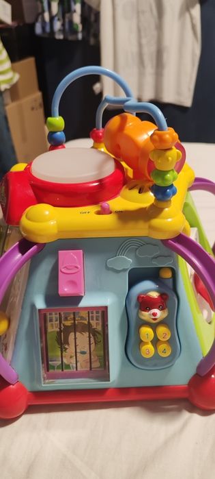 Vând jucărie interactiva pentru copii