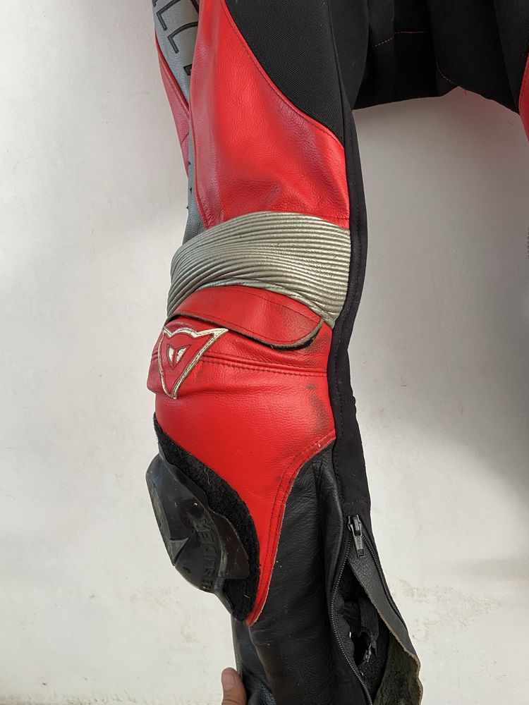 Dainese 50 цял екип