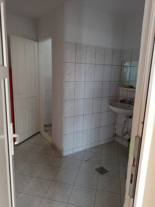 Spatiu de închiriat
