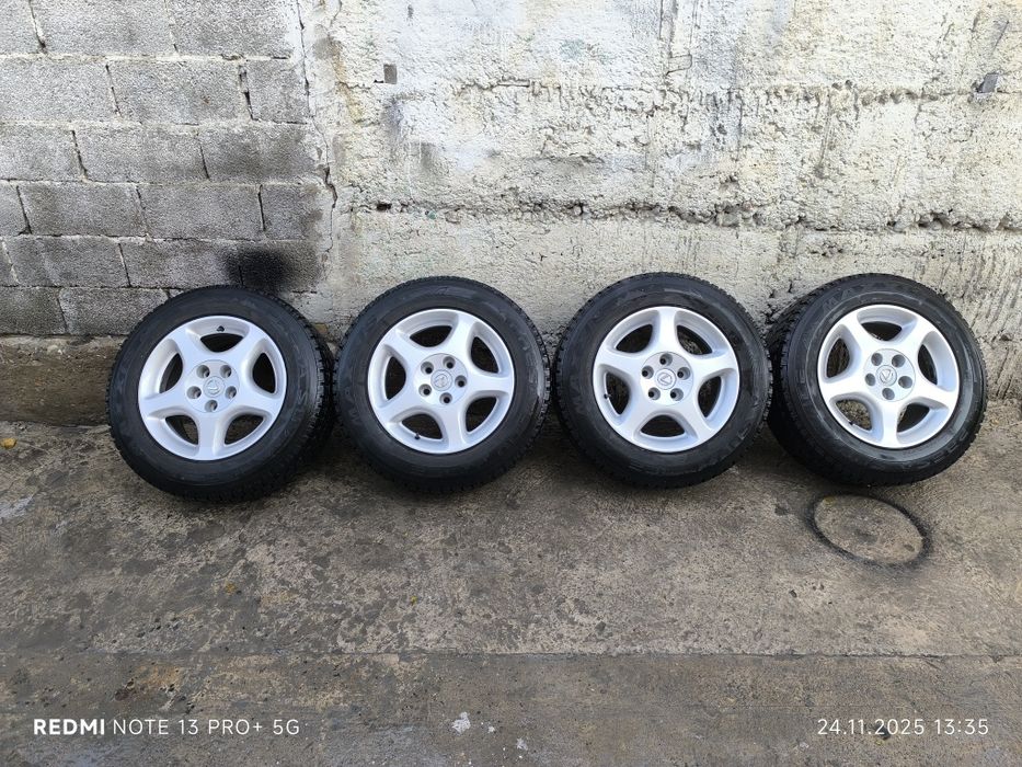 Балоны зимние с дисками от Lexus RX 16 деаметр 215/65R16