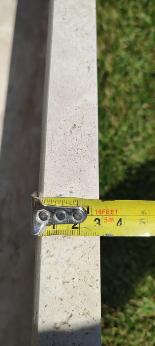 Vând doua pervazuri