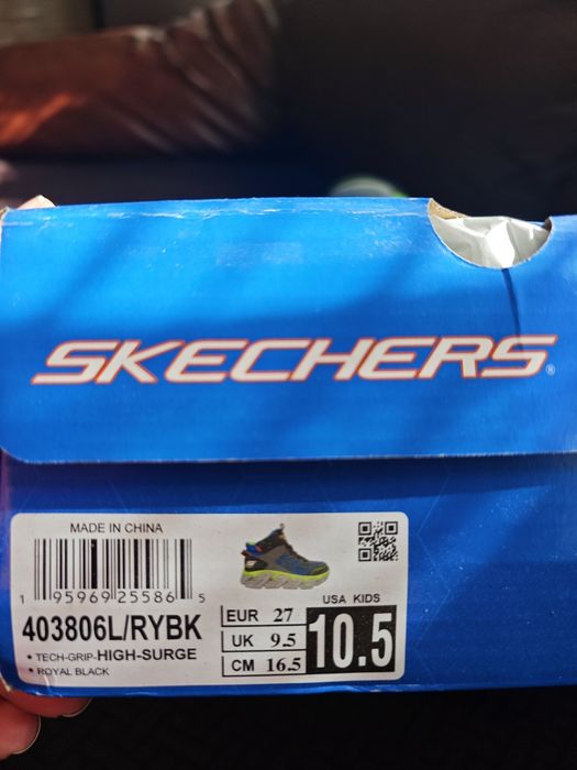 Водоустойчиви обувки Skechers
