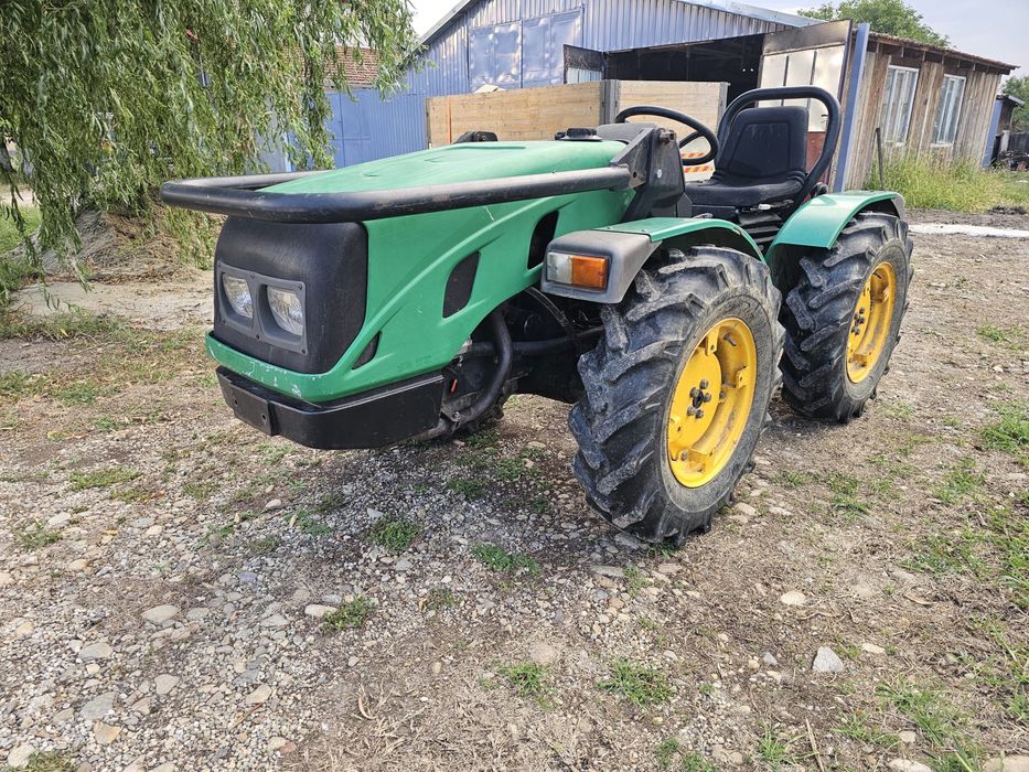 Tractor Ferrari 35RS