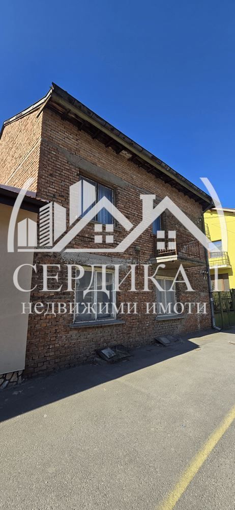 Къща в София, област-с.Алдомировци