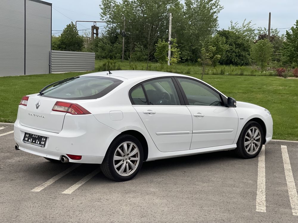 Renault Laguna 2.0 DCI BoseEdition/Euro5/2013