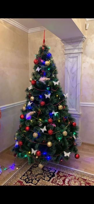 Продам новогоднюю ёлку