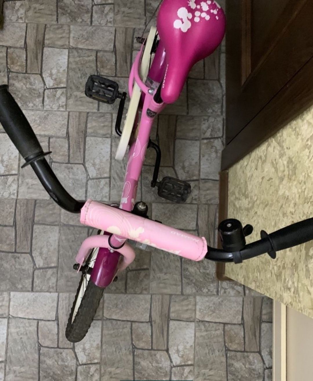 Продам детский велосипед для девочек