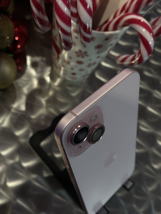 Iphone 15 plus 128gb неразличим от нов