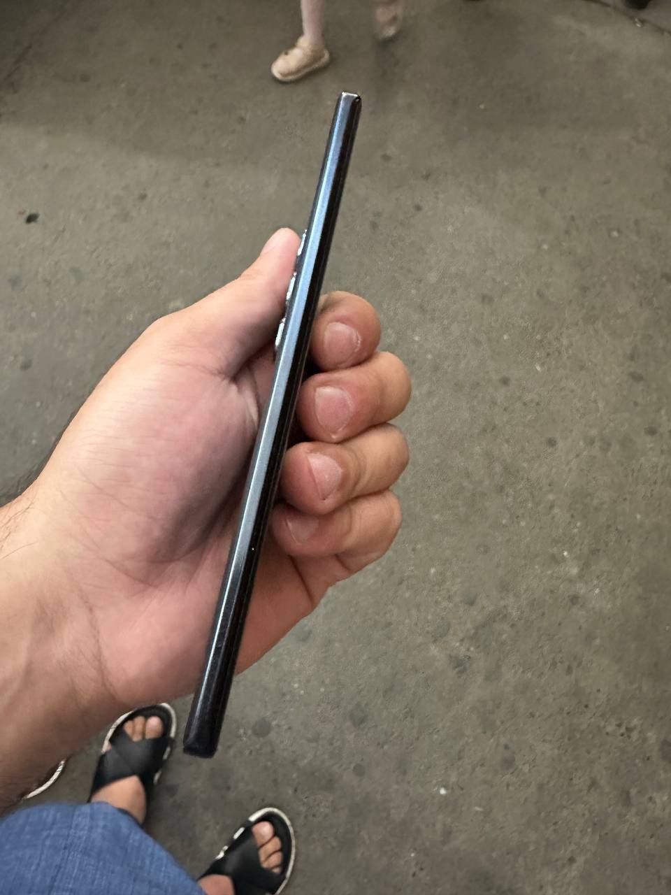 Infinix hot 50pro+ 12/256
