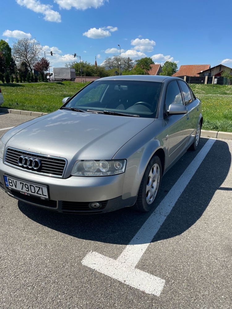 Audi A4 B6 sedan