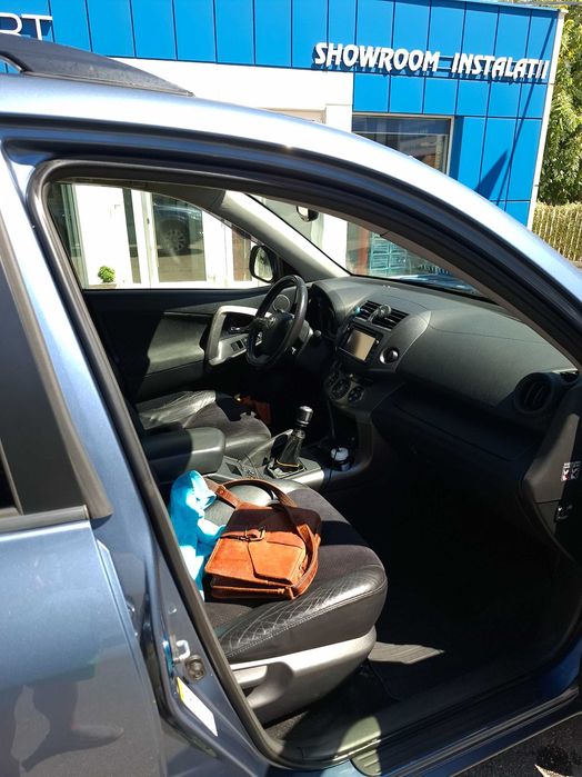 Toyota RAV4 2012