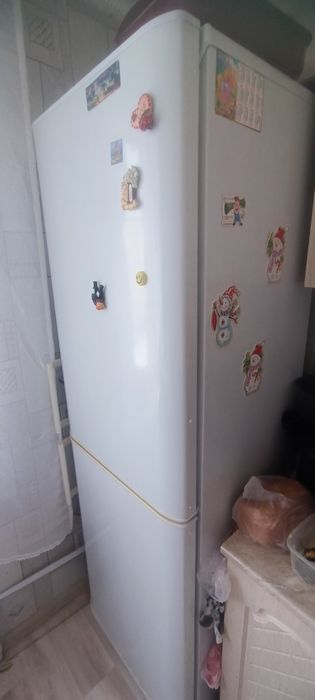 холодильник Бирюса, самовывоз