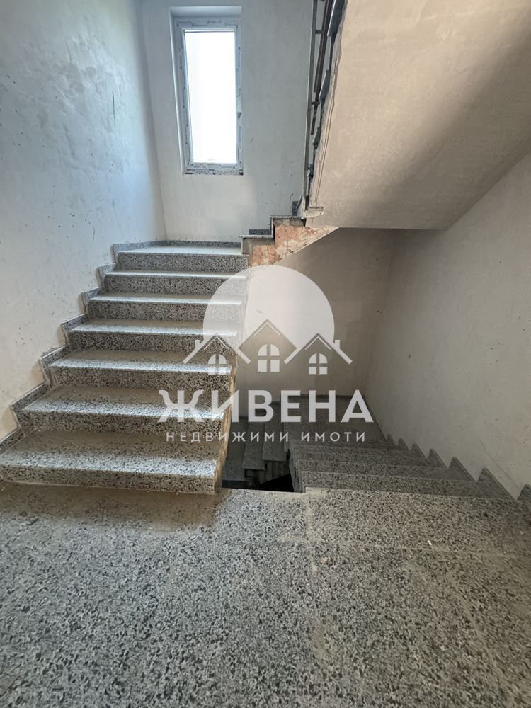 2-стаен апартамент, Базар Левски, площ 58 кв.м