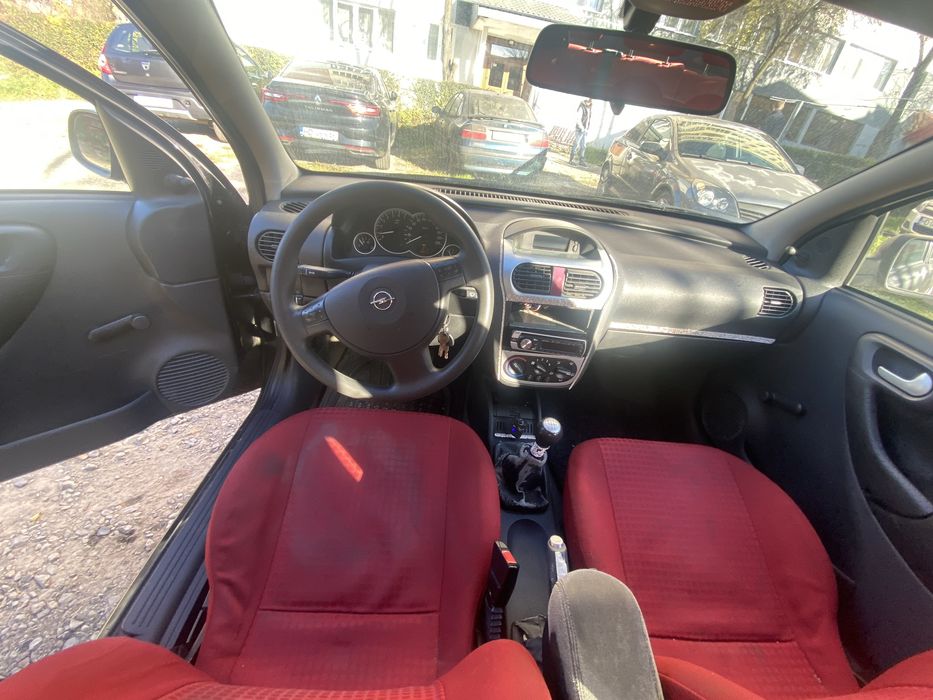 Vând opel corsa